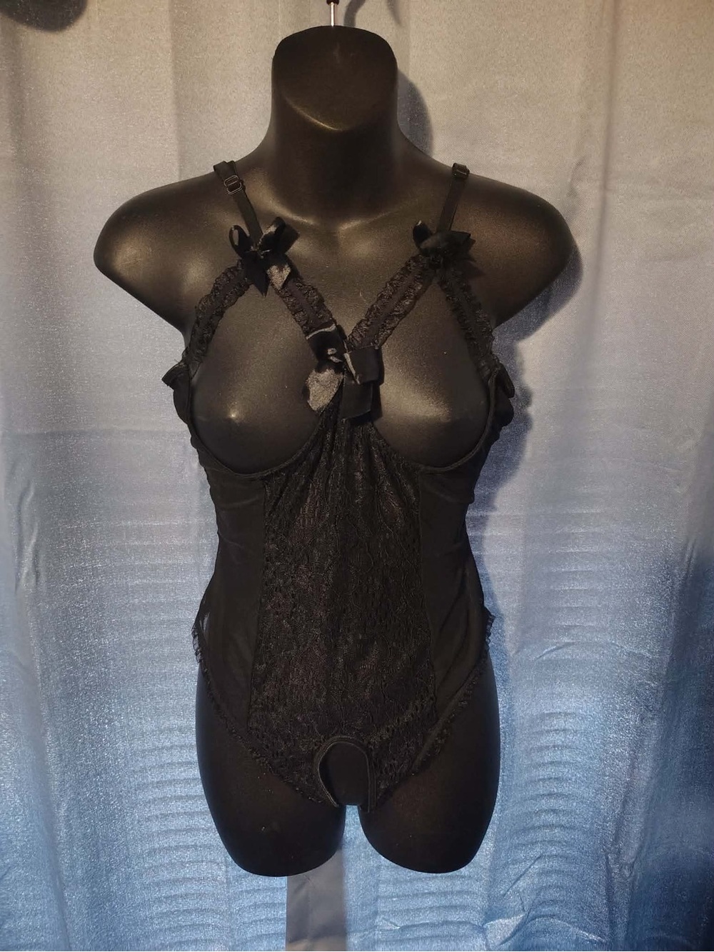 New! Avidlove Lace Open-Bust Crotchless Teddy Bodysuit with Bow Accents - Picture 6 of 9